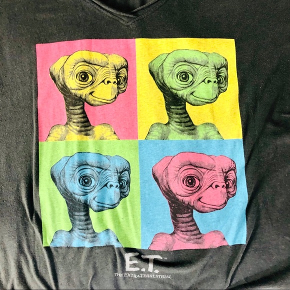 Ripple Junction E.T. Tee Shirt Size 2X Gray V Neck - Picture 4 of 7